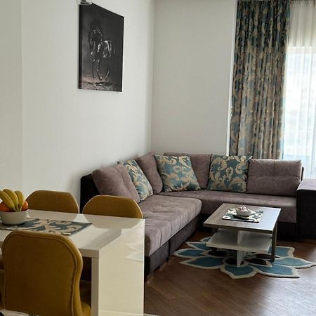 Apartman Anna Tre Canne Budva Bagian luar foto