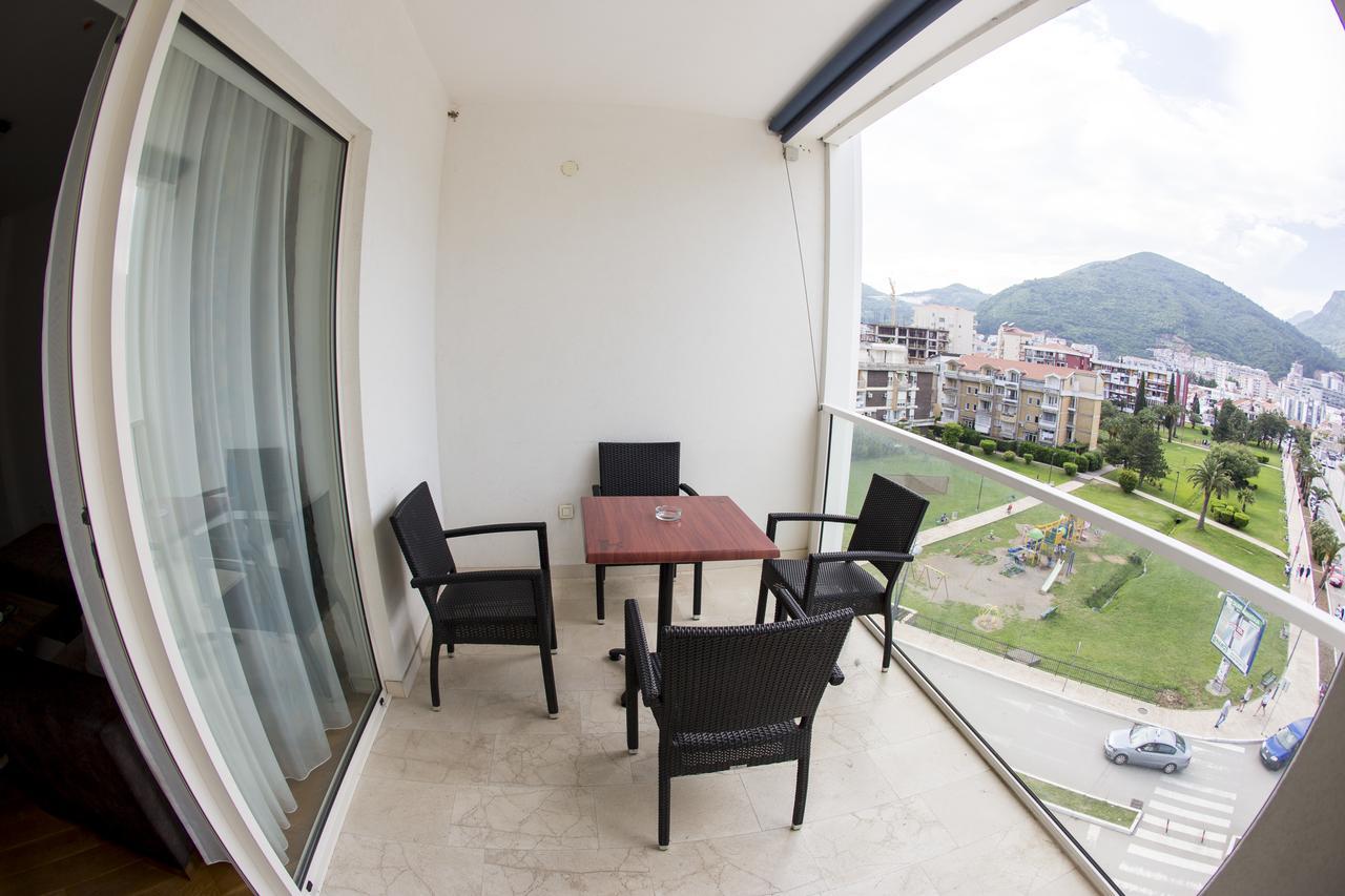 Apartman Anna Tre Canne Budva Bagian luar foto